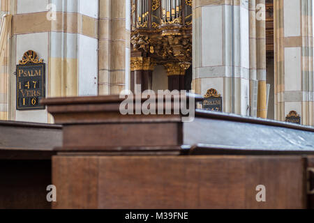 ZWOLLE, Niederlande - 15. JUNI 2016: Der Schnitger-orgel in der Grote von Sint-Michaelskerk ist eine der größten Orgeln in den Niederlanden. Hier ist es Stockfoto