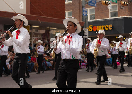 Brownsville, Texas, USA - 25. Februar 2017, Grand International Parade ist Teil der Charro Tage Fiesta - Fiestas Mexicanas, ein bi-nationales Festival Stockfoto