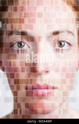 MODEL RELEASED. Konzeptionelle zusammengesetzte Bild im Gesicht einer jungen Frau mit DNA (Desoxyribonukleinsäure). Stockfoto
