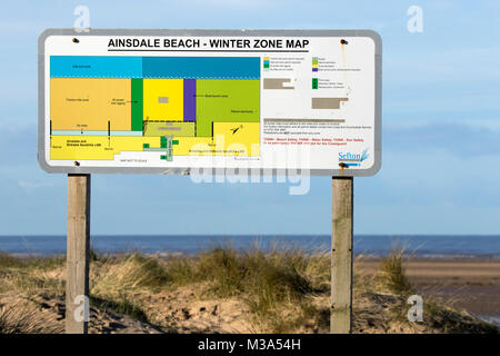 Ainsdale Strand winter Zone Karte mit zonale Kennzeichnung am Eingang zum Strand in Southport, Merseyside, UK. Stockfoto