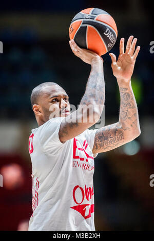 Belgrad, Serbien. 9. Februar 2018, Aleksandar Nikolic Hall, Belgrad, Serbien; Euroleague Basketball, Crvenz Zvezda mts Belgrad vs. AX Armani Exchange Olimpia Mailand; vorwärts Amath M'Baye von AX Armani Exchange Olimpia Mailand Aufwärmen vor dem Start des Spiels Credit: Nikola Krstic/Alamy leben Nachrichten Stockfoto