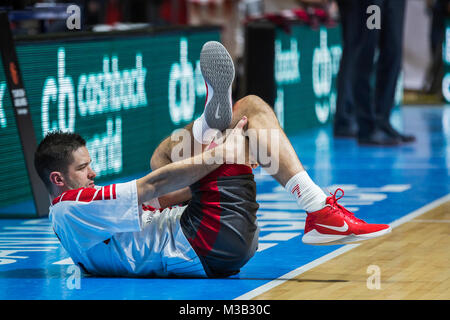 Belgrad, Serbien. 9. Februar 2018, Aleksandar Nikolic Hall, Belgrad, Serbien; Euroleague Basketball, Crvenz Zvezda mts Belgrad vs. AX Armani Exchange Olimpia Mailand; Guard Mantas Kalnietis von AX Armani Exchange Olimpia Mailand Aufwärmen vor dem Spiel Quelle: Nikola Krstic/Alamy leben Nachrichten Stockfoto