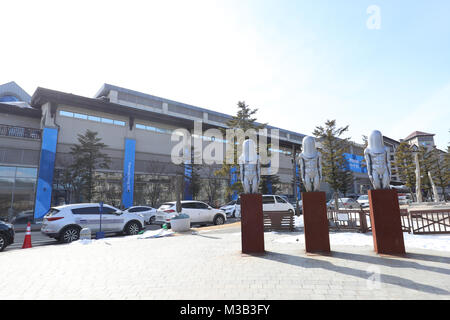 PyeongChang, Südkorea. 7 Feb, 2018. Allgemeine Ansicht Eiskunstlauf: die PyeongChang 2018 Olympische Winterspiele in MPC in PyeongChang, Südkorea. Credit: yohei Osada/LBA SPORT/Alamy leben Nachrichten Stockfoto