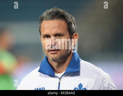 Bochum, 9. Februar 2018, 2.Liga Spieltag 22, VfL Bochum 1848 - SV Darmstadt 98: Manager Dirk Schuster (Darmstadt). Stockfoto