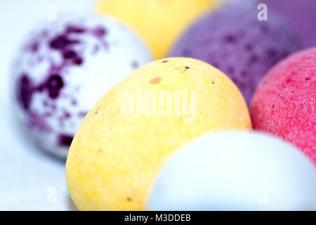 Cadbury Mini Eier, ein Ostern Schokolade behandeln Stockfoto