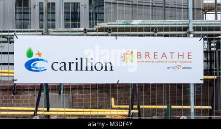 Carillion Plc signage auf einer Baustelle in Großbritannien Stockfoto