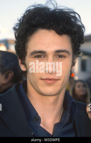 LOS ANGELES, Ca 0. APRIL 28: Schauspieler James Franco besucht die 'Spider-Man' Premiere im Regency Dorf Theater am 28. April 2002 in Los Angeles, Kalifornien. Foto von Barry King/Alamy Stock Foto Stockfoto