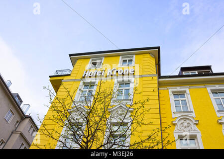 München, Deutschland - Mai 03, 2017: Die Fassade der Krone Hotel Gebäude Stockfoto