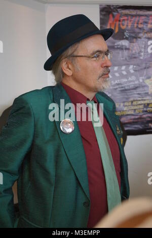 Toby Philpott, Puppenspieler für seine Arbeit in motion picture animatronics bekannt während der 1980er Jahre, Teilnahme an einem Comic Convention in Hull, UK. Stockfoto