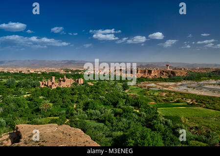 Ruinen der riesigen Casbah in El-Kel Âa M'Gouna, Marokko, Afrika Stockfoto