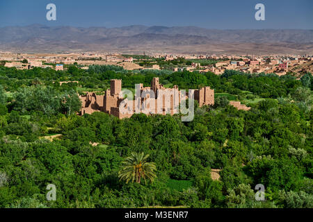 Ruinen der riesigen Casbah in El-Kel Âa M'Gouna, Marokko, Afrika Stockfoto