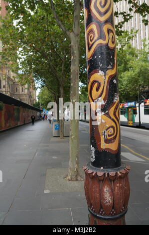 Aboriginal Streetart Baum in Melbourne Stockfoto