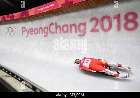 Gangneung, Südkorea. 11. Februar, 2018. Mateusz Sochowicz (POL). Mens Luge. Pyeongchang 2018 Winter Olympics. Alpensia Sliding Center. Alpensia. Gangneung. Republik Korea. 11.02.2018. Credit: Sport in Bildern/Alamy leben Nachrichten Stockfoto