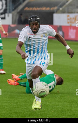 St. Gallen, Schweiz. 11. Februar 2018. Pa Modou während der Raiffeisen Super League Spiel FC St. Gallen 1879 vs FC Zürich. Credit: Rolf Simeon/Alamy leben Nachrichten Stockfoto