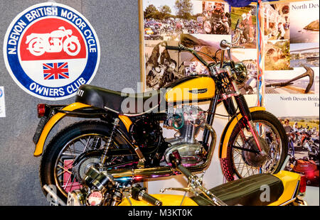 Motorräder an der 38th Carol Nash Bristol Classic Bike Show Ducati 250 Scrambler Stockfoto