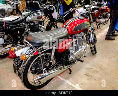 Motorräder an der 38th Carol Nash Bristol Classic Bike Show BSA Rocket 3 Stockfoto