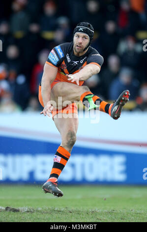 Castleford Tiger Lukas Gale tritt während der Betfred Super League Match auf dem Weg der Besserung - A - Schlauch Dschungel, Castleford. PRESS ASSOCIATION Foto. Bild Datum: Sonntag, Februar 11, 2018. Siehe PA Geschichte RUGBYL Castleford. Foto: Richard Verkäufer/PA-Kabel. Einschränkungen: Nur für den redaktionellen Gebrauch bestimmt. Keine kommerzielle Nutzung. Keine falsche geschäftliche Verbindung. Kein Video-Emulation. Keine Manipulation von Bildern. Stockfoto