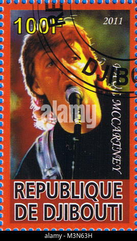 Dschibuti - ca. 2011: eine Briefmarke in der Republik Dschibuti gedruckt, Sir James Paul McCartney, ca. 2011 Stockfoto