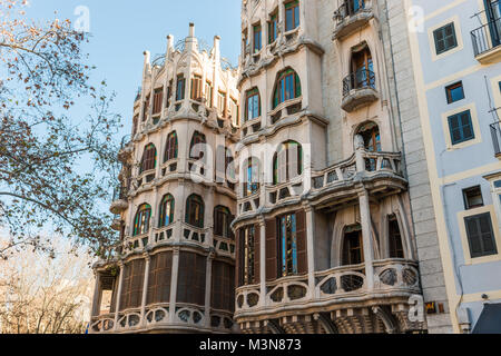 Can Casasayas Gebäude auf Mallorca mit einem Art Nouveau Stil der Architektur Stockfoto