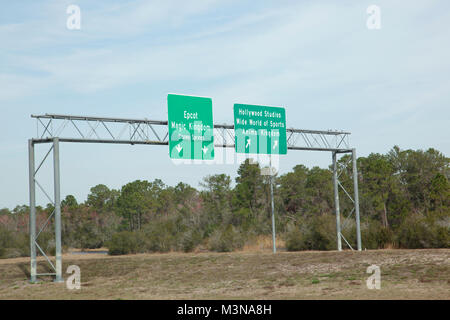 Februar 5, 2018 - Orlando, Florida: Autobahnauffahrt zu Disneyworld Stockfoto