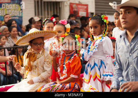 Matamoros, Tamaulipas, Mexiko - 25. Februar 2017, Desfile Fiestas Mexicanas ist Teil der Charro Tage Fiesta - Fiestas Mexicanas, eine bi-nationale fest Stockfoto