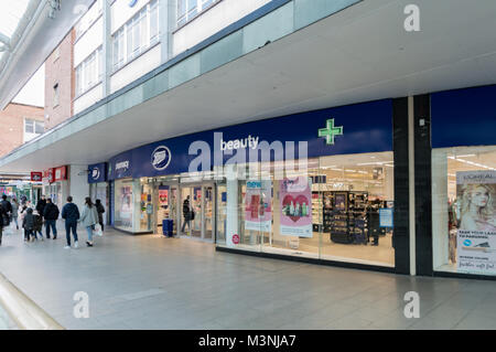 Stiefel Pharmazie und Kosmetik, in der Unteren Fußgängerzone, Coventry City Centre Stockfoto