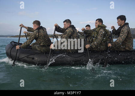 Bataillon 3 Recon Marines nehmen an den jährlichen Krieger Herausforderung an Bord Camp Schward, Okinawa von # FIRMA PACOM Stockfoto