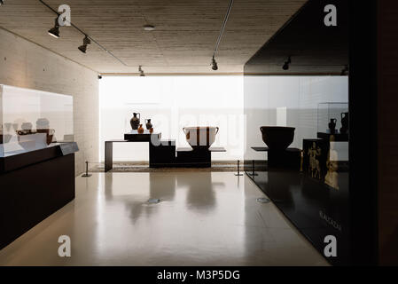 Cordoba, Spanien - 11 April 2017: Madinat al Zahara de los Atunes Museum, entworfen von Nieto Sobejano Architekten. Innenansicht. Stockfoto