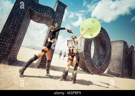 Black Rock Desert, USA - 2. September 2016: Burning Man 2015 getroffen Stockfoto