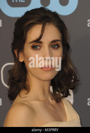 Die 23. jährliche Critics Choice Awards Anreise mit: Alison Brie Wo: Los Angeles, Kalifornien, Vereinigte Staaten, wenn: 11 Jan 2018 Credit: Apega/WENN.com Stockfoto