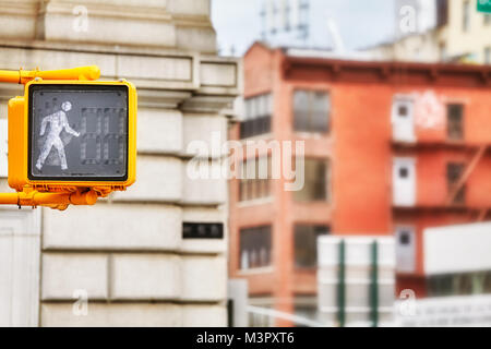 In der Nähe Bild von der Fußgänger-Ampel, selektiver Fokus, New York City, USA. Stockfoto