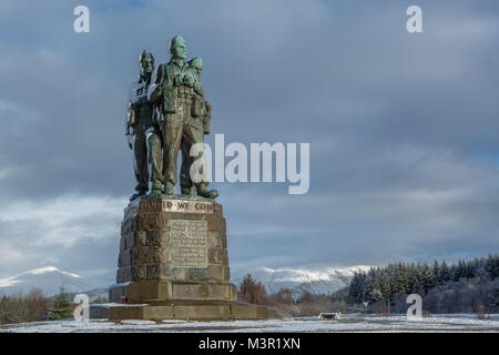 Sonnenaufgang am Commando Memorial in der Nähe von Inverness, Schottland Stockfoto