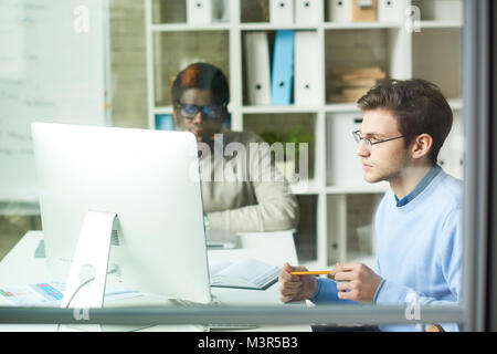 Team von IT-Entwickler in Web Studio Stockfoto