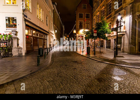 Brügge, Belgien, 11. Juni 2014: Abends Straße von Brüssel, Belgien Stockfoto