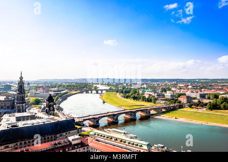 Panoramablick auf Dresden von der Oberseite der Kirche Frauenkirche - Deutschland Stockfoto