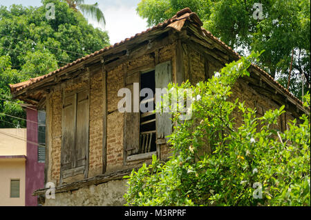 Verlassene alte Haus an alibag, raigad, Maharashtra, Indien, Asien Stockfoto