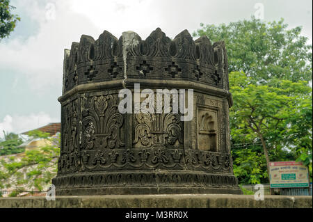 Tulsi vrindavan an sarkhel kanhoji Angre samadhi Garten, alibag, Maharashtra, Indien, Asien Stockfoto