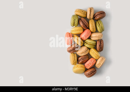 Bunte almond cookies Macarons, essen Dessert Konzept mit Kopie Raum Stockfoto