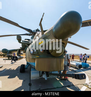 KADAMOVSKIY TRAINING GROUND, ROSTOV REGION, Russland, 26. AUGUST 2017: Internationale militärische technische Forum" Armee-2017". Kampfhubschrauber Mi-28 N" "Ha Stockfoto