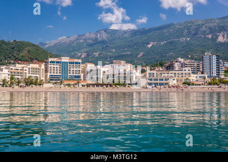 Ferienwohnungen und Hotels in Becici Budva Stadt innerhalb der Gemeinde über die Adriaküste in Montenegro Stockfoto