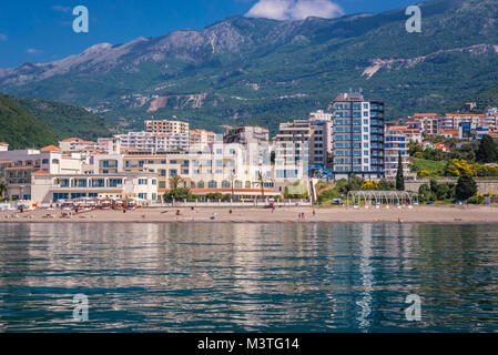 Ferienwohnungen und Hotels in Becici Budva Stadt innerhalb der Gemeinde über die Adriaküste in Montenegro Stockfoto