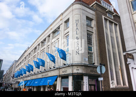 Heals & Son Kaufhaus an der Tottenham Court Road, London, England, Großbritannien Stockfoto