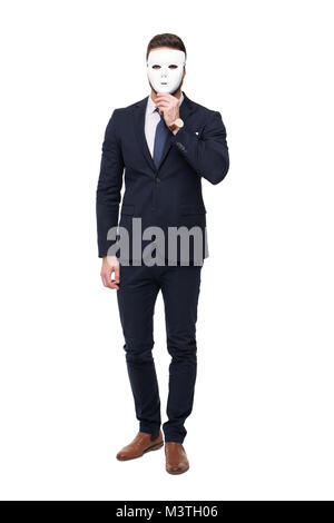 Unternehmer, die in förmlichen Verschleiß holding Maske, isoliert auf weißem Stockfoto