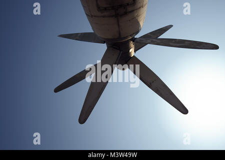 Turboprop-flugzeuge Motor im Jahr 2015 getroffen Stockfoto