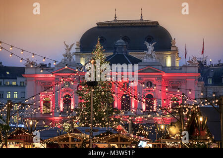 Weihnachtsmarkt, Sechselaeuten Square, Opera, Zürich, Schweiz Stockfoto