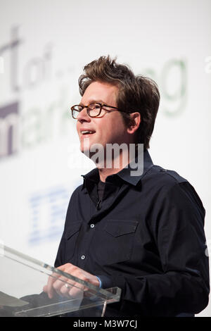 Co-Gründer und Creative Director von Twitter Inc. Biz Stone in der Kunst des Marketings Konferenz in Toronto, Ontario, Kanada am Mittwoch, Juni 05, 2013 spricht. Die Konferenz Referenten und Lieferanten auf das neue Zeitalter des Marketing ausgerichtet. Stockfoto