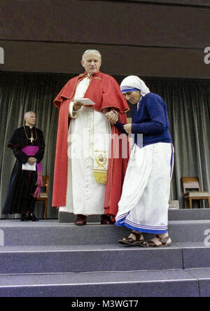 St. Johannes Paul II. und Mutter Theresa von Kalkutta Stockfoto