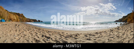 Playa la Caleta de Maro, hippie Bucht von Maro, Andalusien Stockfoto