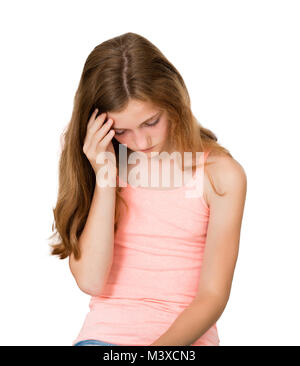 Nahaufnahme einer unglücklichen Mädchen auf weißem Hintergrund Stockfoto