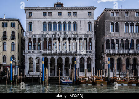 Venedig - 9. März: wunderschöne Palast auf der venezianischen Canale grande, Venedig, Italien, März 9,2017. Stockfoto